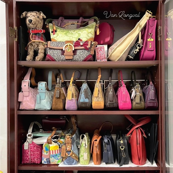 ❌SOLD FACEBOOK❌ Authentic Vintage Y2K Coach baby pink 6371 purse 🌸 - Picture 10 of 11